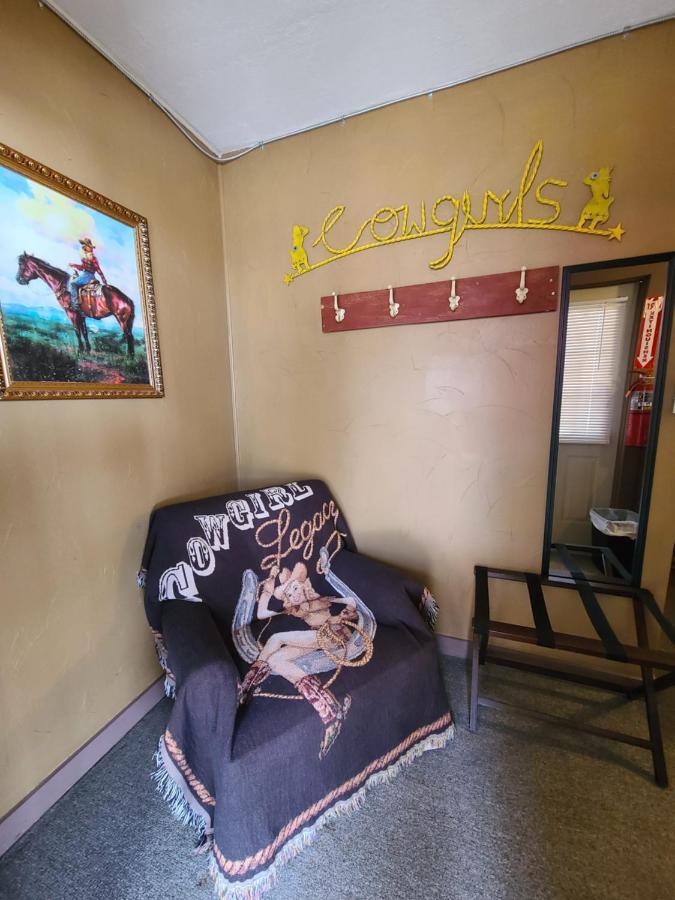 Buffalo Girls Hotel Canton Buitenkant foto
